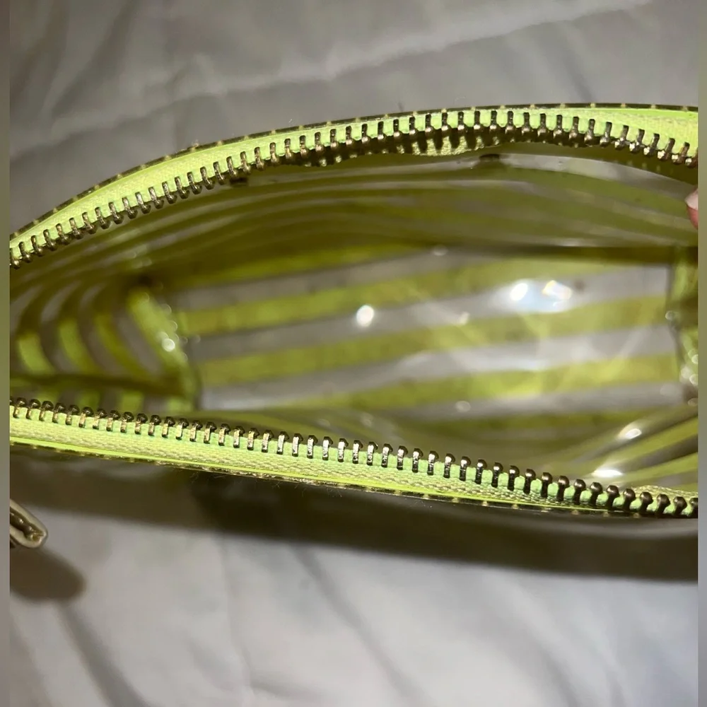 Used Victoria’s Secret Make Up Bag (Large)